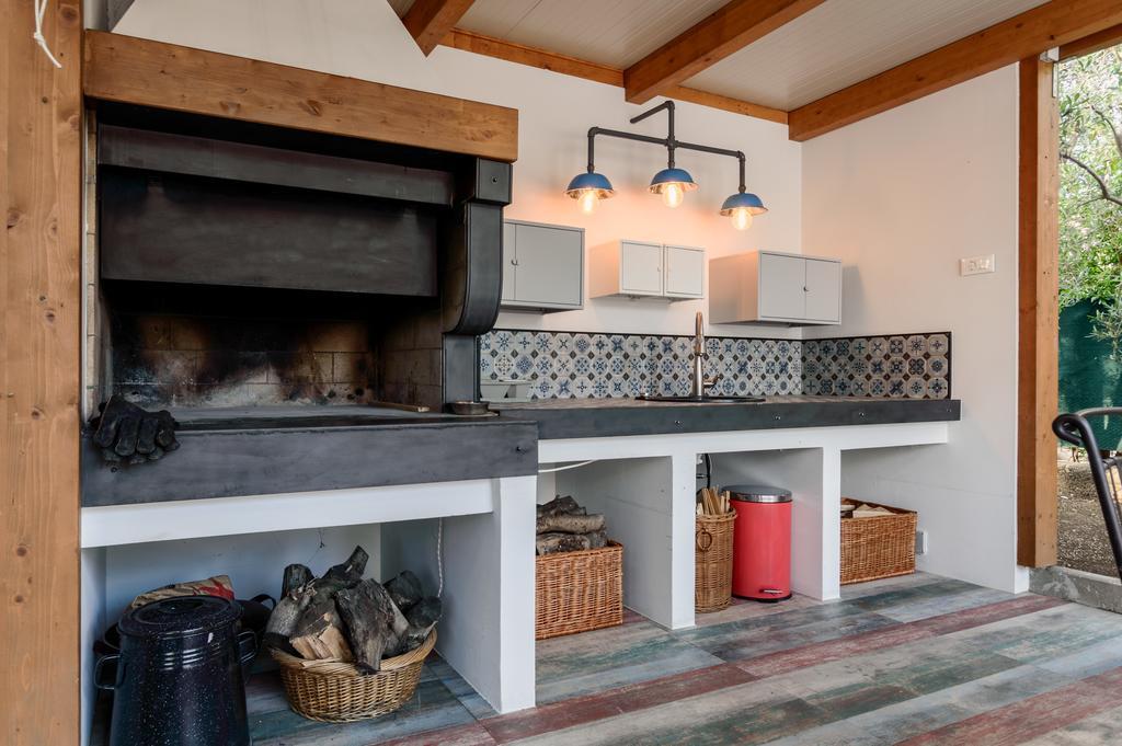 Kuca Za Odmor Kuzmanic Villa Kastela Ngoại thất bức ảnh